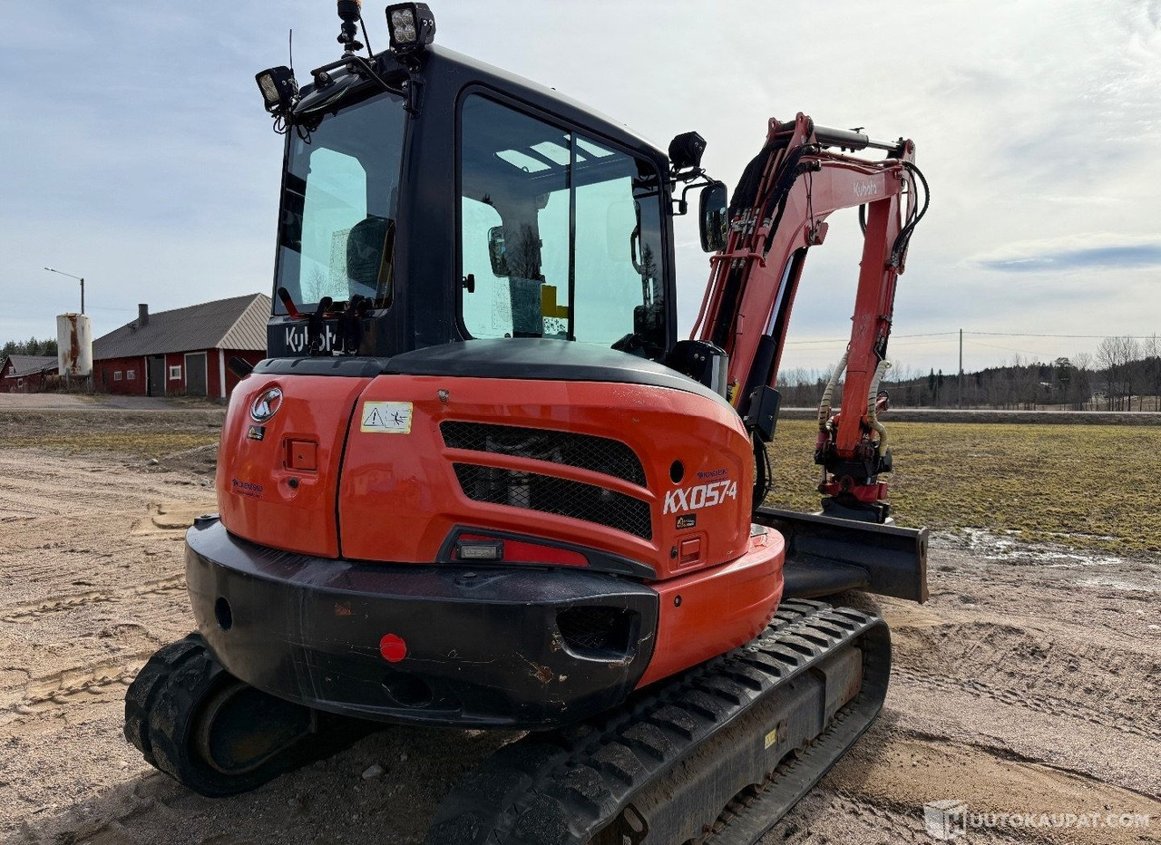 Kubota KX057-4, telakaivinkone, 5 999 h, 2011, Lahti - Engins de chantier: photos 4 Kubota KX057-4, telakaivinkone, 5 999 h, 2011, Lahti - Engins de chantier: photos 4