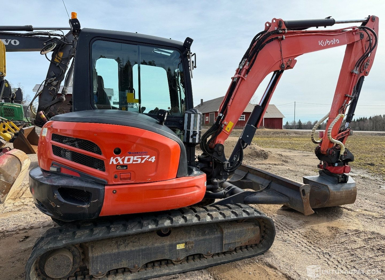 Kubota KX057-4, telakaivinkone, 5 999 h, 2011, Lahti - Engins de chantier: photos 5 Kubota KX057-4, telakaivinkone, 5 999 h, 2011, Lahti - Engins de chantier: photos 5