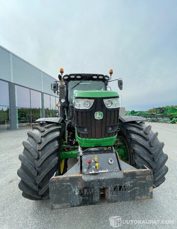 John Deere 6210 R AutoPower, 2013, 6.8 l, 11 400 h KATSO VARUSTEET!, Lempäälä - Machine agricole: photos 5 John Deere 6210 R AutoPower, 2013, 6.8 l, 11 400 h KATSO VARUSTEET!, Lempäälä - Machine agricole: photos 5