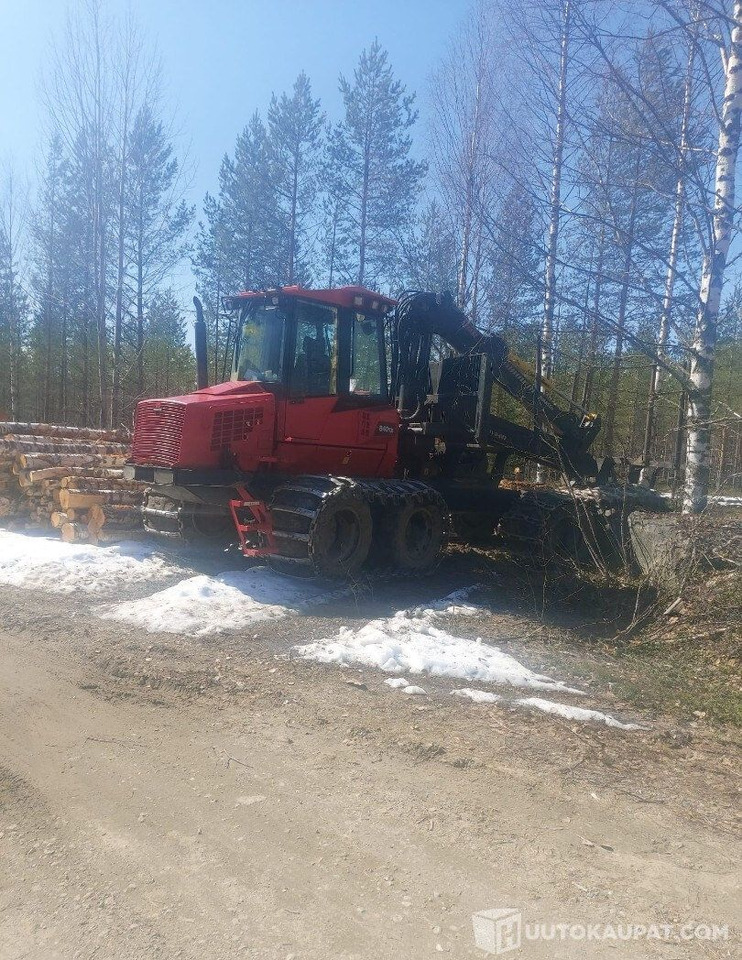 Komatsu 840 TX, 2011, Diesel, 24 133 h Metsäkone, Leppävirta - Matériel forestier: photos 1 Komatsu 840 TX, 2011, Diesel, 24 133 h Metsäkone, Leppävirta - Matériel forestier: photos 1