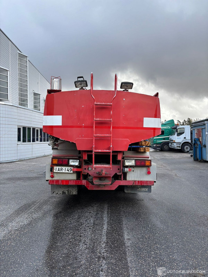 Sisu säiliöauto, 1983, Vantaa - Camion citerne, Camion de pompier: photos 5 Sisu säiliöauto, 1983, Vantaa - Camion citerne, Camion de pompier: photos 5