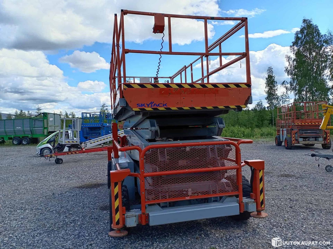 Skyjack SJ 9250 4x4 scissor lift, Inspected!, 2008, Hollola - Nacelle ciseaux: photos 5 Skyjack SJ 9250 4x4 scissor lift, Inspected!, 2008, Hollola - Nacelle ciseaux: photos 5