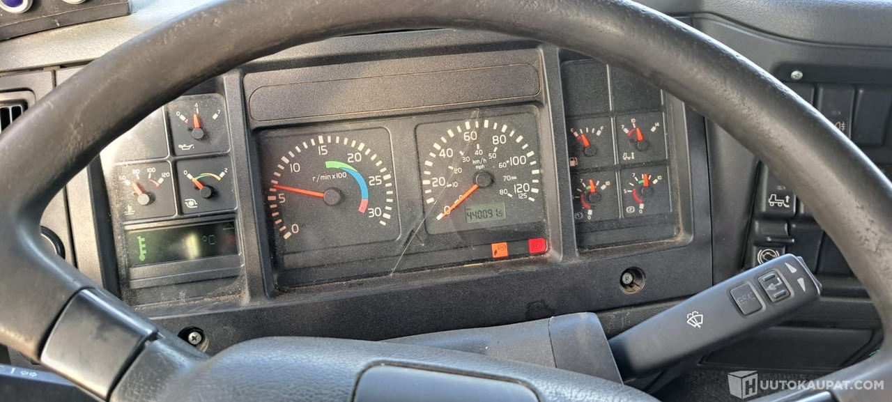Volvo FL 220, 2000 Umpikorinen kuorma-auto, Kruunupyy - Camion fourgon: photos 4 Volvo FL 220, 2000 Umpikorinen kuorma-auto, Kruunupyy - Camion fourgon: photos 4