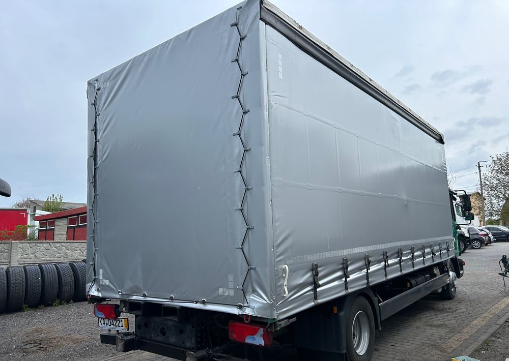 MAN TGL 12.250 6.2m AUTOMAT KLIMA z Niemiec ESP nowe opony EURO 6 / 4.75 rozstaw / zawiesie na wózek widłowy / TOP STAN / okazja nauka jazdy MOŻLIWOŚĆ DOSTOSOWANIA 12t - Camion à rideaux coulissants: photos 4 MAN TGL 12.250 6.2m AUTOMAT KLIMA z Niemiec ESP nowe opony EURO 6 / 4.75 rozstaw / zawiesie na wózek widłowy / TOP STAN / okazja nauka jazdy MOŻLIWOŚĆ DOSTOSOWANIA 12t - Camion à rideaux coulissants: photos 4