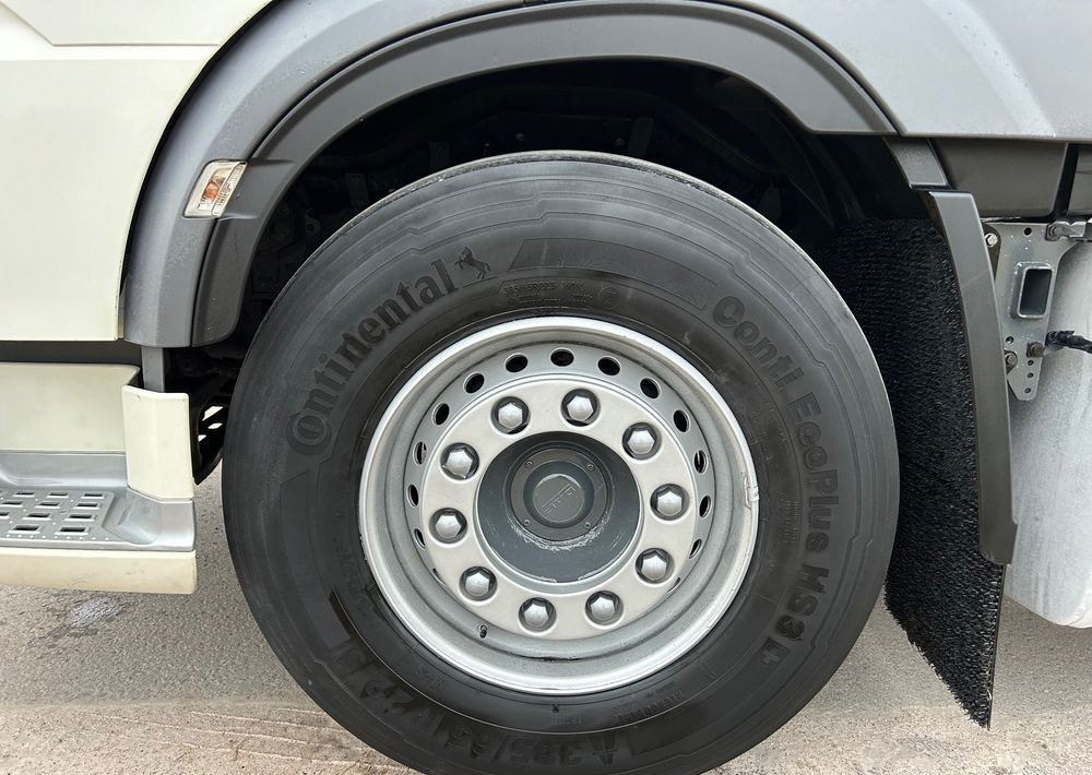 DAF XF 480 OKAZJA 2020 SSC TOP STANDARD / DUŻE KOTŁY / z Polski / jeden właściciel super zadbane SERWISOWANE - Tracteur routier: photos 4 DAF XF 480 OKAZJA 2020 SSC TOP STANDARD / DUŻE KOTŁY / z Polski / jeden właściciel super zadbane SERWISOWANE - Tracteur routier: photos 4