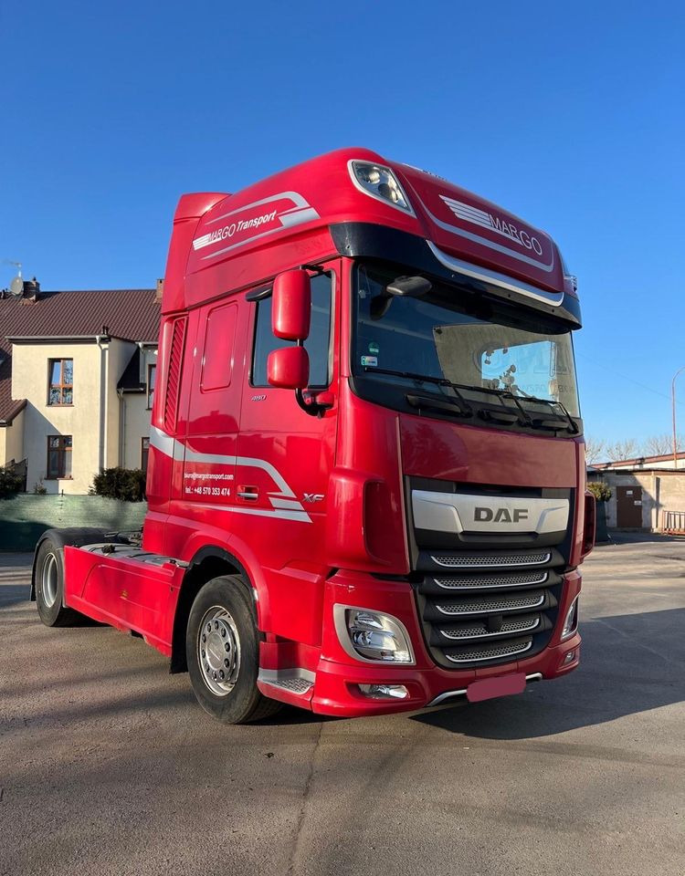 DAF XF 480 OKAZJA 2021 SSC TOP STANDARD / DUŻE KOTŁY / z Polski / jeden właściciel super zadbane SERWISOWANE - Tracteur routier: photos 2 DAF XF 480 OKAZJA 2021 SSC TOP STANDARD / DUŻE KOTŁY / z Polski / jeden właściciel super zadbane SERWISOWANE - Tracteur routier: photos 2