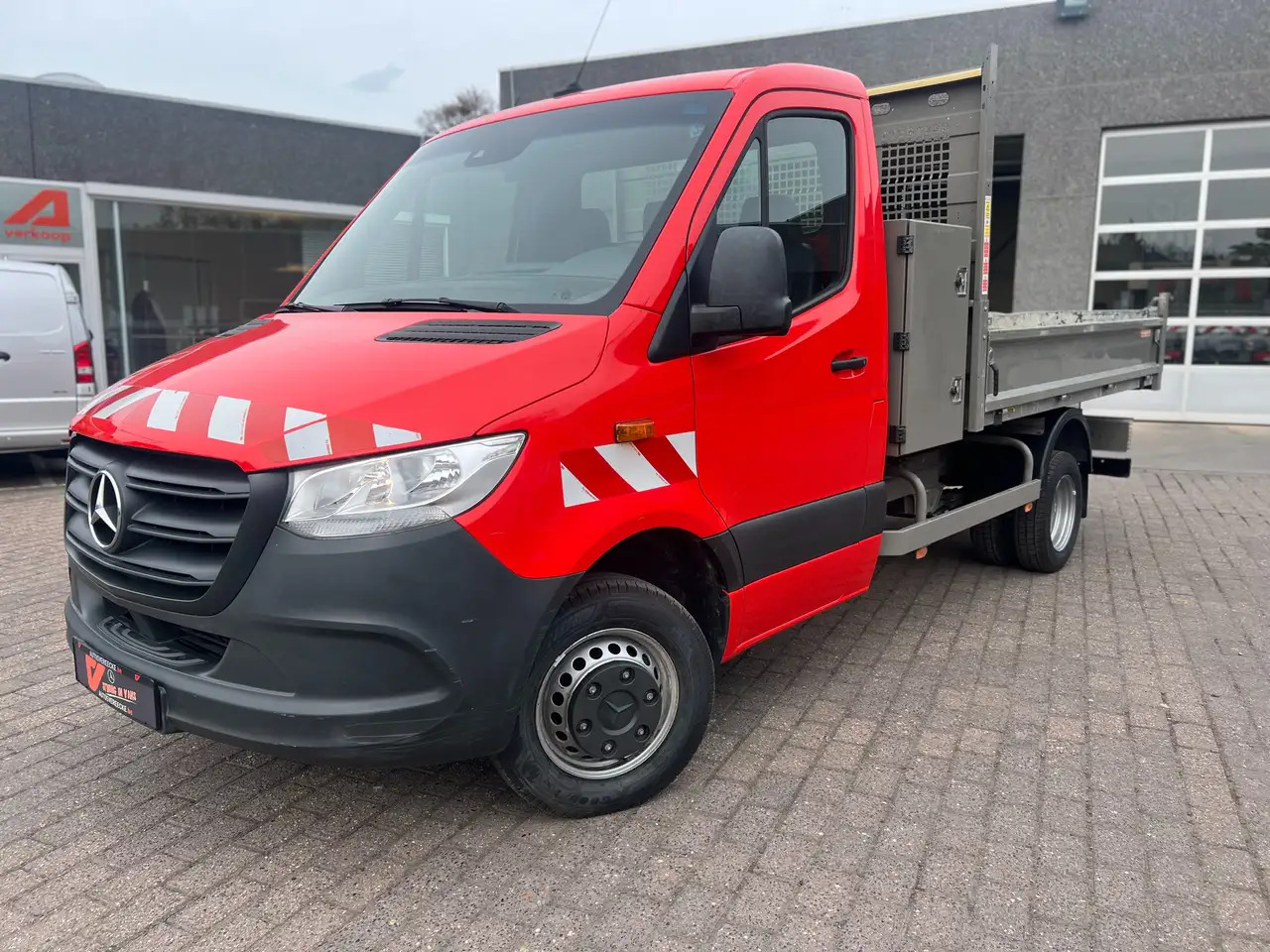 Mercedes-Benz Sprinter 514 KOFFER-KIPPER (25.950€ex)MTM 7.000kg - Utilitaire benne: photos 2 Mercedes-Benz Sprinter 514 KOFFER-KIPPER (25.950€ex)MTM 7.000kg - Utilitaire benne: photos 2