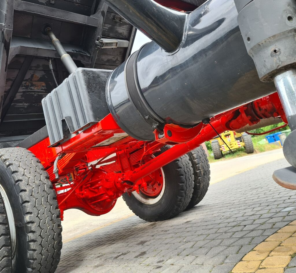 IVECO MAGIRUS STRALIS kiper 4x4 + HDS - crédit-bail IVECO MAGIRUS STRALIS kiper 4x4 + HDS: photos 24