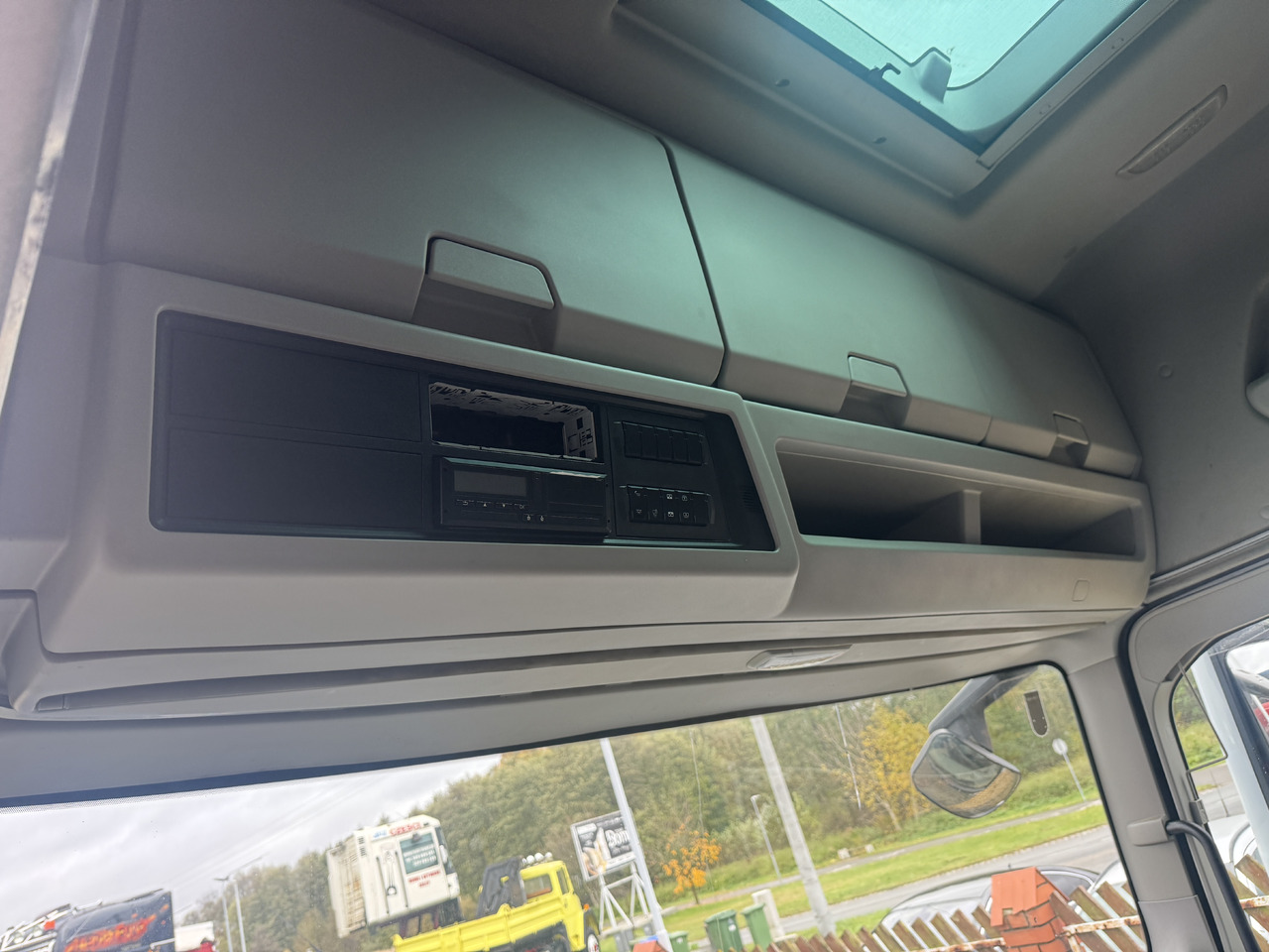 FORD F-Max 500 Trucks - Cabine et intérieur: photos 2 FORD F-Max 500 Trucks - Cabine et intérieur: photos 2