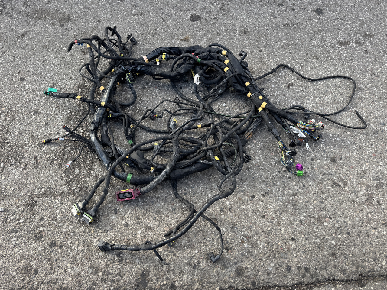 Ford F-Max - Système électrique: photos 2 Ford F-Max - Système électrique: photos 2