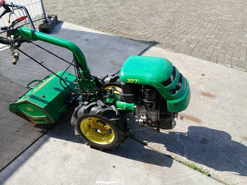 Ferrari 307 - Micro tracteur: photos 3 Ferrari 307 - Micro tracteur: photos 3