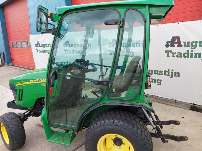 John Deere 2320 - Micro tracteur: photos 2 John Deere 2320 - Micro tracteur: photos 2
