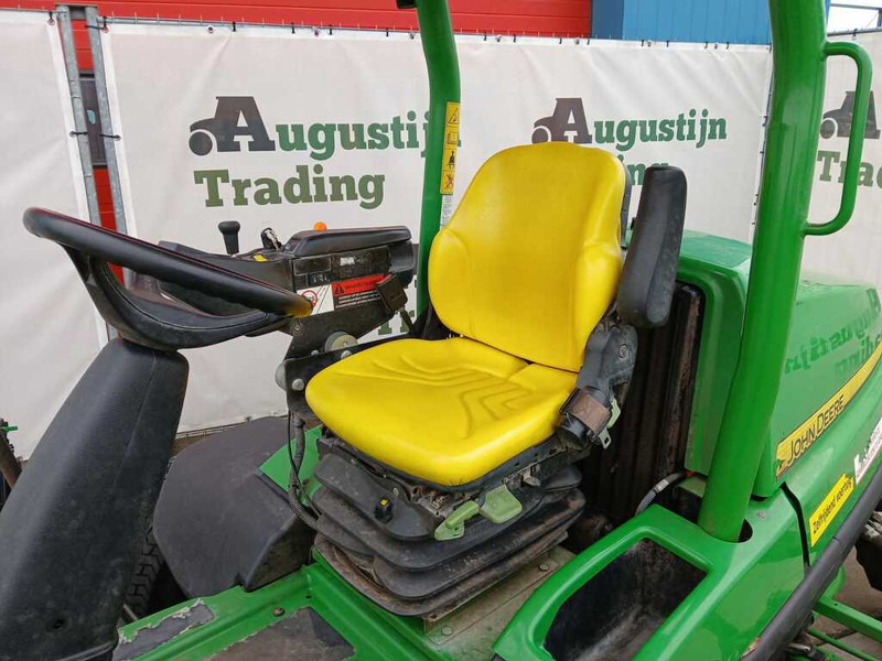 John Deere 8700 A - Motofaucheuse: photos 3 John Deere 8700 A - Motofaucheuse: photos 3