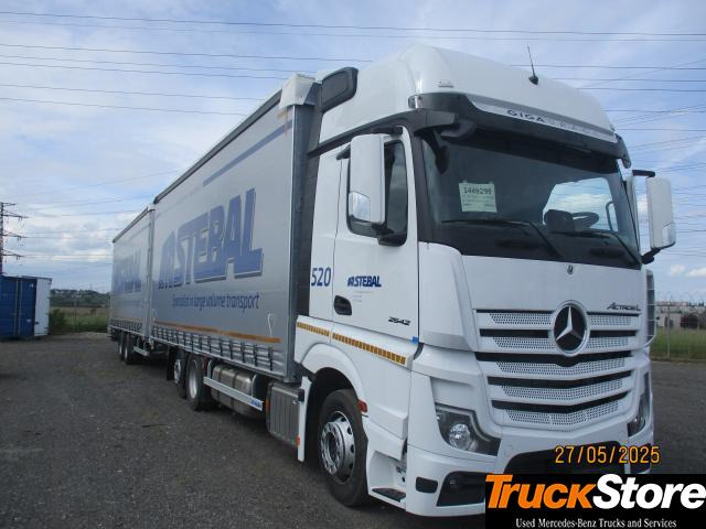 Mercedes-Benz Actros 2542 - Camion à rideaux coulissants: photos 1 Mercedes-Benz Actros 2542 - Camion à rideaux coulissants: photos 1