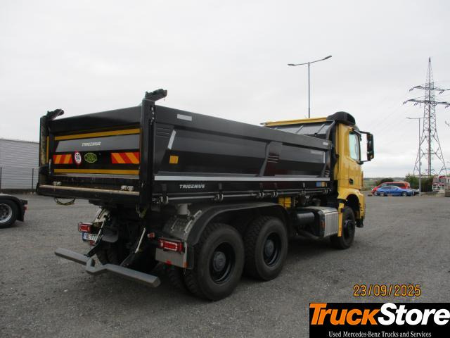 Mercedes-Benz Arocs 3351 K - Camion benne: photos 3 Mercedes-Benz Arocs 3351 K - Camion benne: photos 3