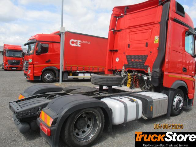 Mercedes-Benz Actros 1845 LS nRL - Tracteur routier: photos 3 Mercedes-Benz Actros 1845 LS nRL - Tracteur routier: photos 3