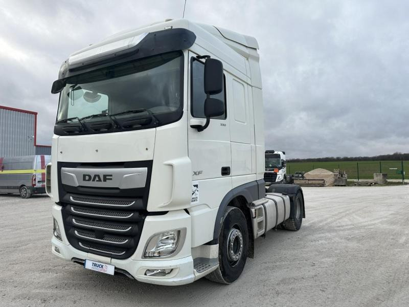 DAF XF 530 - Tracteur routier: photos 4 DAF XF 530 - Tracteur routier: photos 4