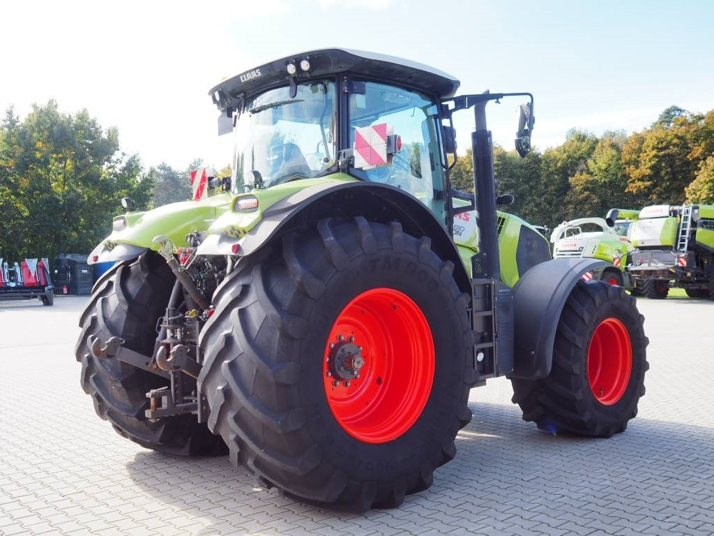 Claas Axion 810 Cmatic - Tracteur agricole: photos 3 Claas Axion 810 Cmatic - Tracteur agricole: photos 3