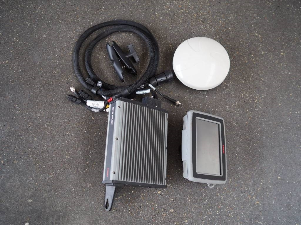 Claas - GPS S7, RTK NET - Système électrique pour Machine agricole: photos 4 Claas - GPS S7, RTK NET - Système électrique pour Machine agricole: photos 4