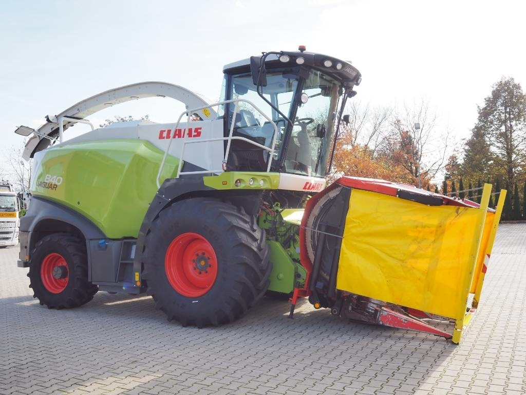 Claas Jaguar 840 4x4 + Kemper 445 - Ensileuse: photos 4 Claas Jaguar 840 4x4 + Kemper 445 - Ensileuse: photos 4