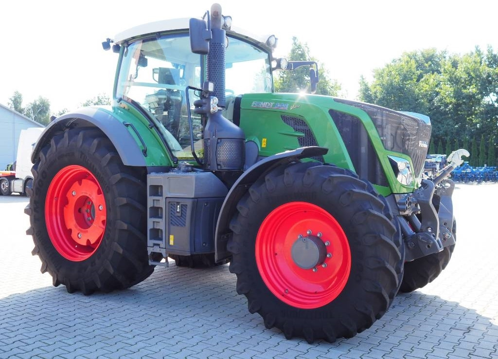Fendt 828 Vario S4 ProfiPlus, GPS - Tracteur agricole: photos 4 Fendt 828 Vario S4 ProfiPlus, GPS - Tracteur agricole: photos 4