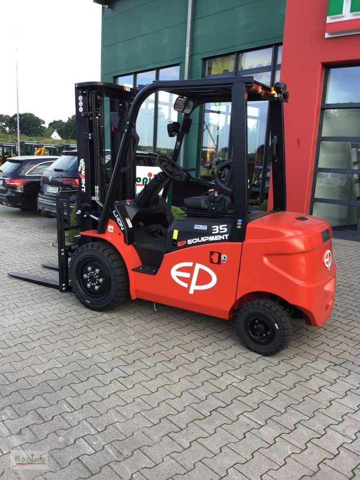EP Equipment EFL353 - Chariot élévateur électrique: photos 3 EP Equipment EFL353 - Chariot élévateur électrique: photos 3