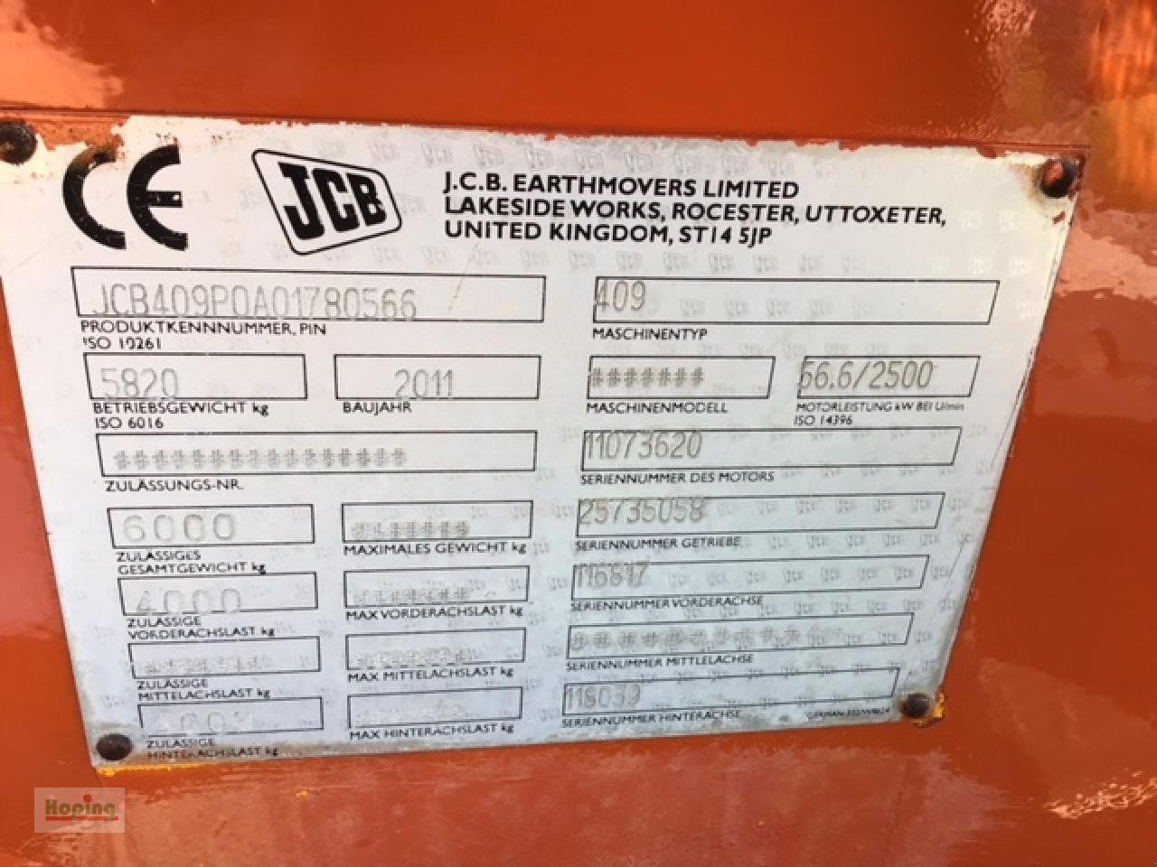 Chargeuse sur pneus JCB 409: photos 12