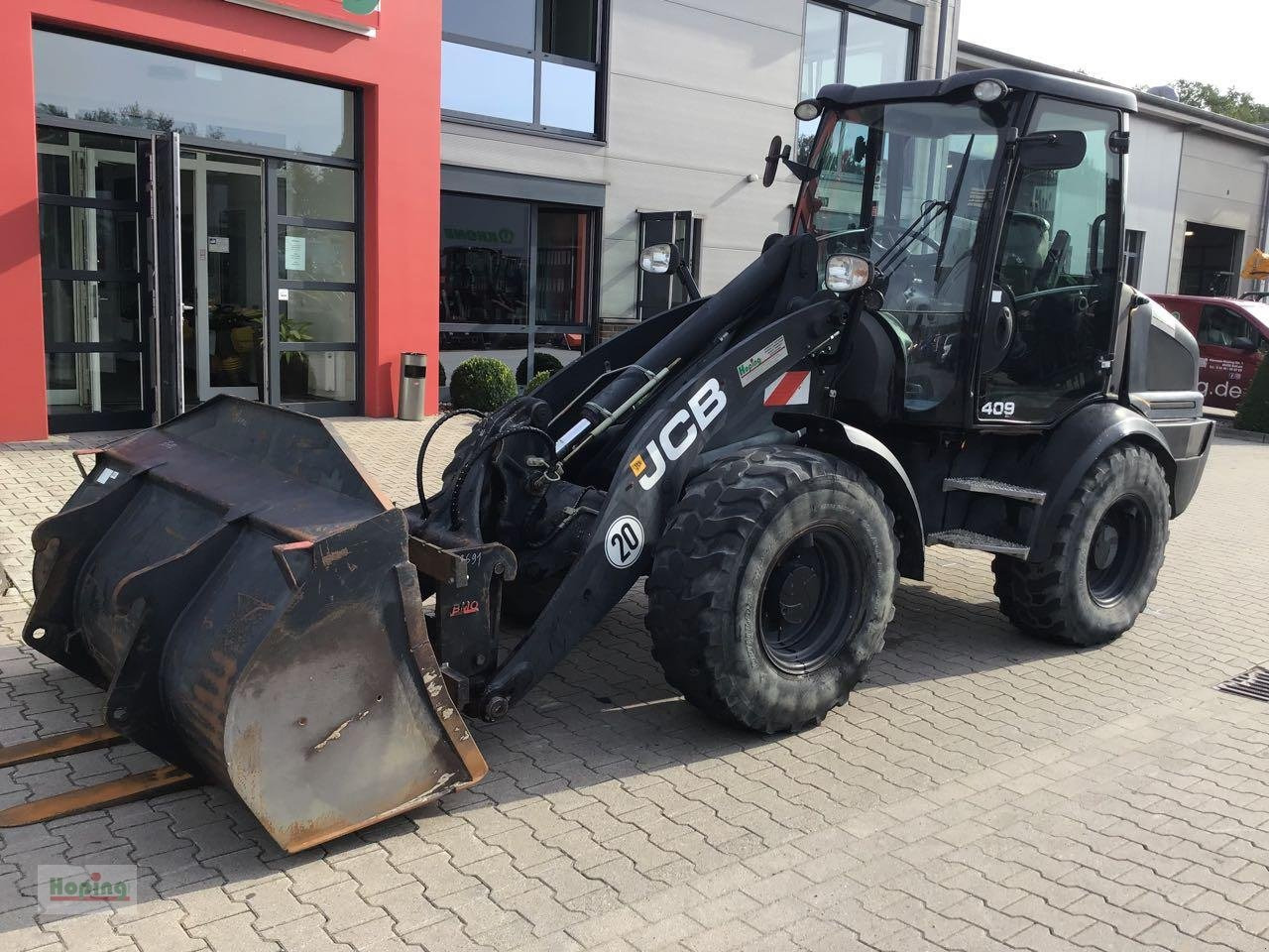 JCB 409 - Chargeuse sur pneus: photos 2 JCB 409 - Chargeuse sur pneus: photos 2
