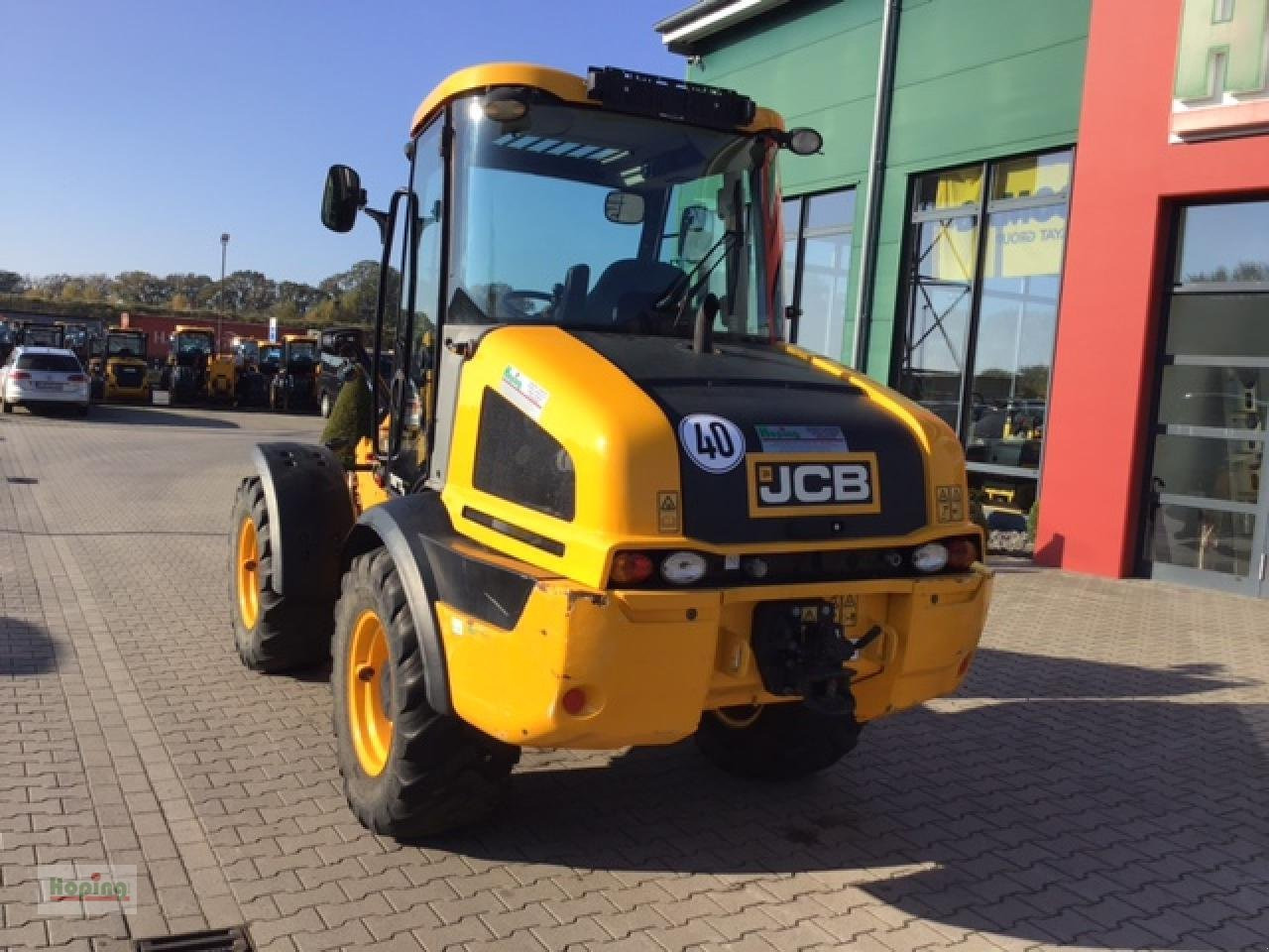 Chargeuse sur pneus JCB TM220: photos 8