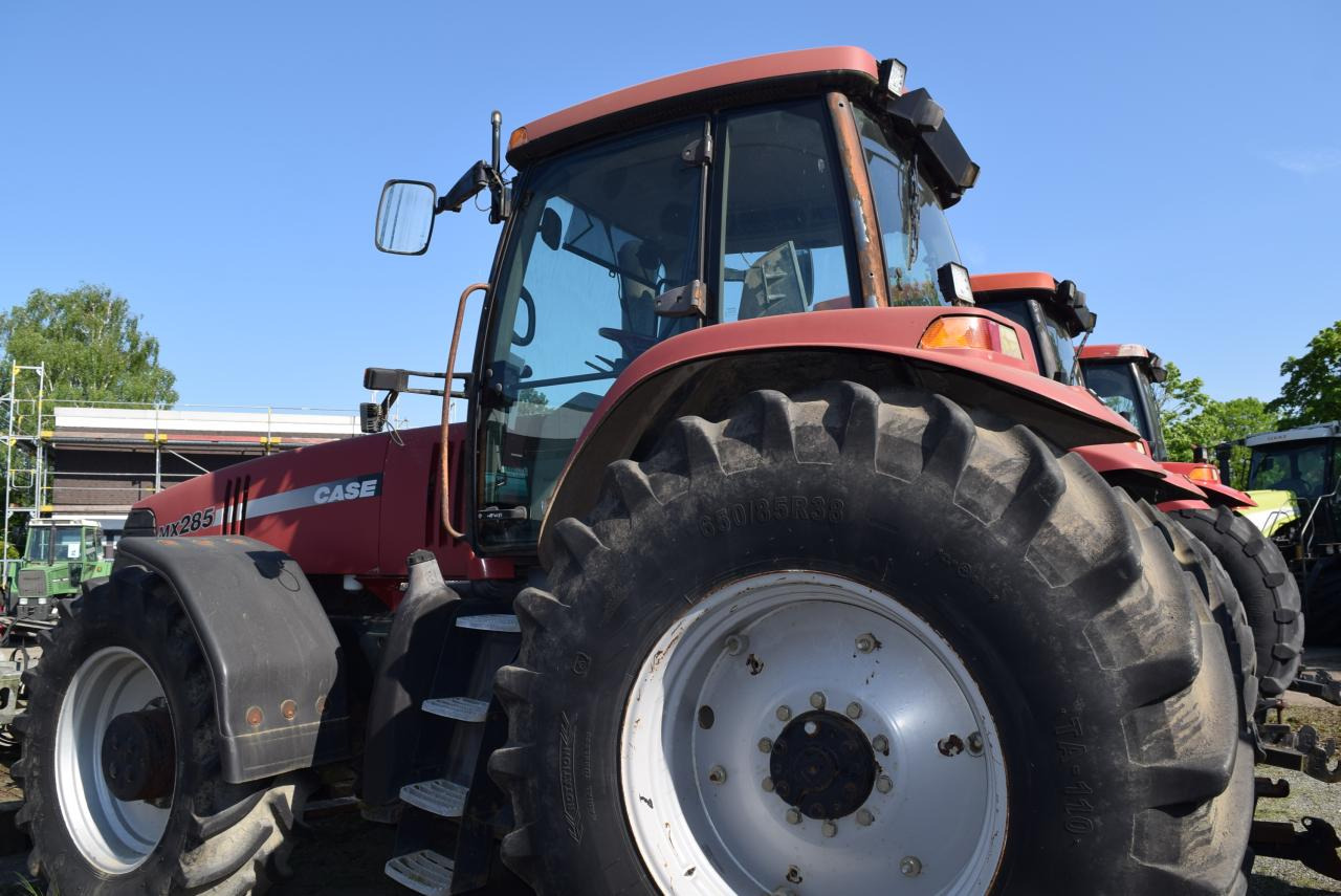 Case-IH MX 230 Magnum - Tracteur agricole: photos 4 Case-IH MX 230 Magnum - Tracteur agricole: photos 4