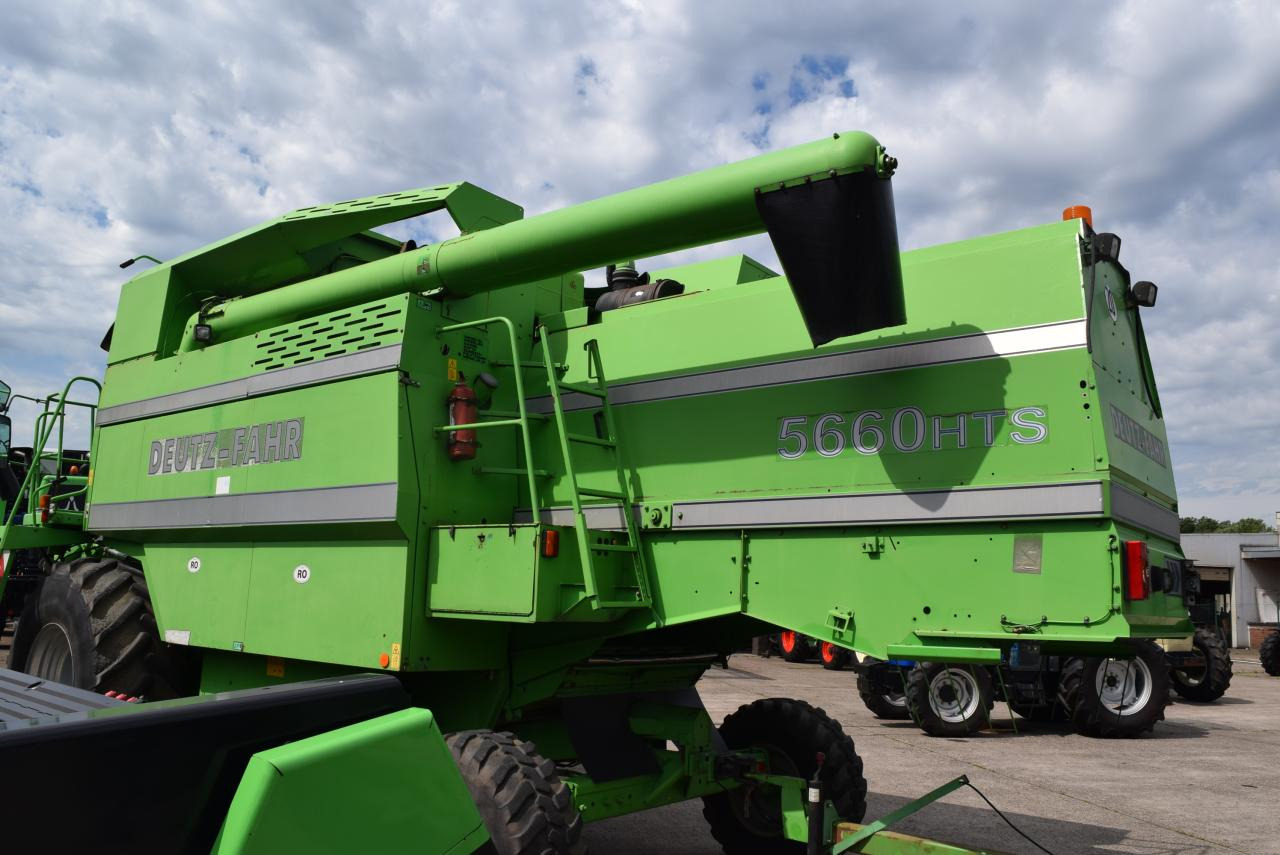 Deutz-Fahr 5660 HTS - Moissonneuse-batteuse: photos 4 Deutz-Fahr 5660 HTS - Moissonneuse-batteuse: photos 4