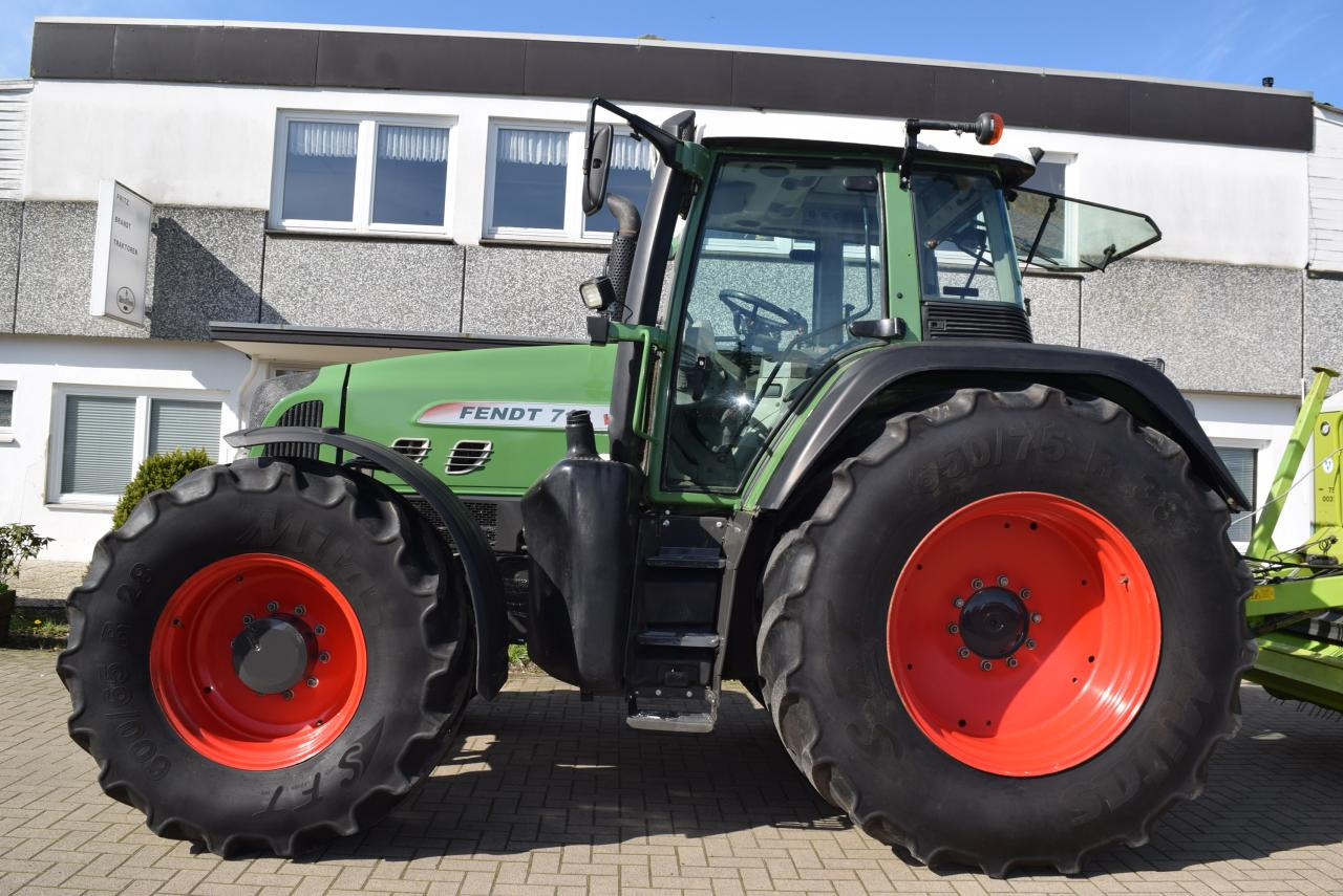 Fendt 718 Vario TMS - Tracteur agricole: photos 1 Fendt 718 Vario TMS - Tracteur agricole: photos 1