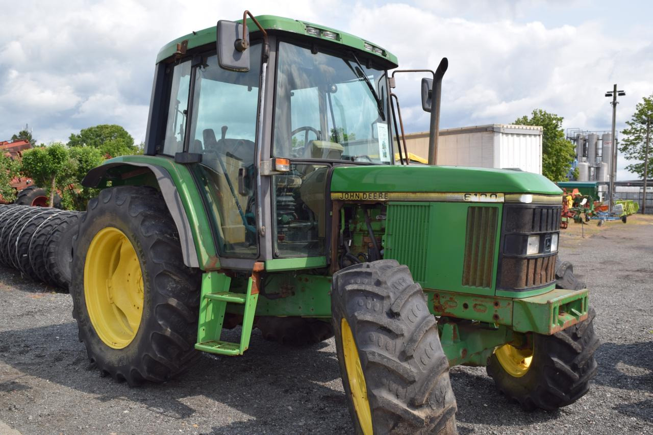 John Deere 6100 - Tracteur agricole: photos 2 John Deere 6100 - Tracteur agricole: photos 2