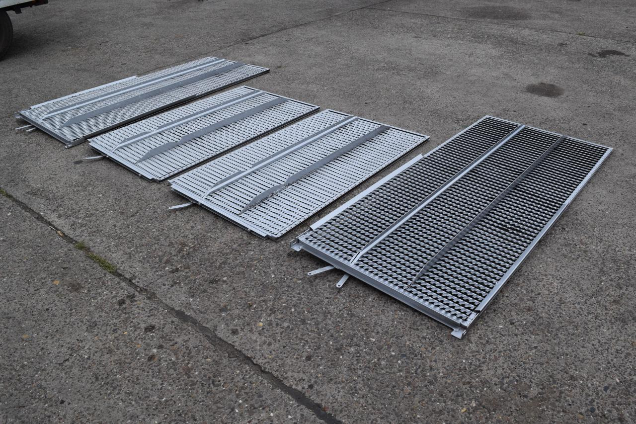 CLAAS Siebe für Claas - Pièces de rechange pour Machine agricole: photos 2 CLAAS Siebe für Claas - Pièces de rechange pour Machine agricole: photos 2