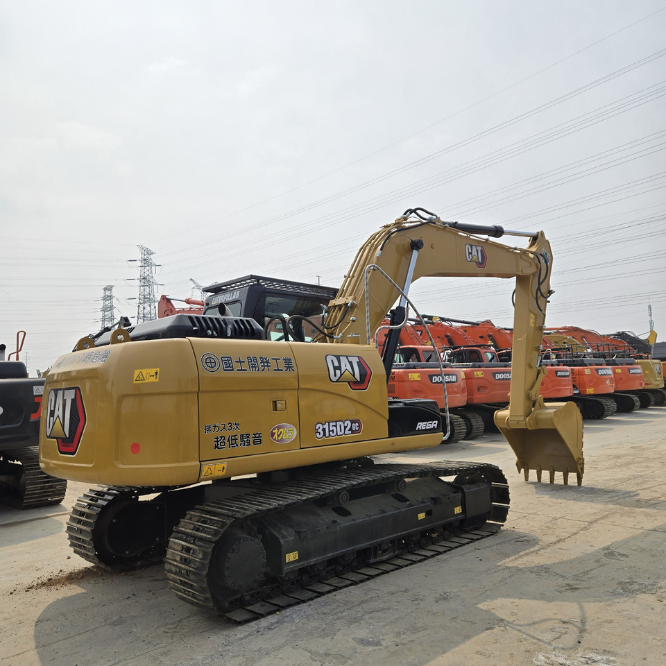 CATERPILLAR 315D2GC - Pelle sur chenille: photos 2 CATERPILLAR 315D2GC - Pelle sur chenille: photos 2