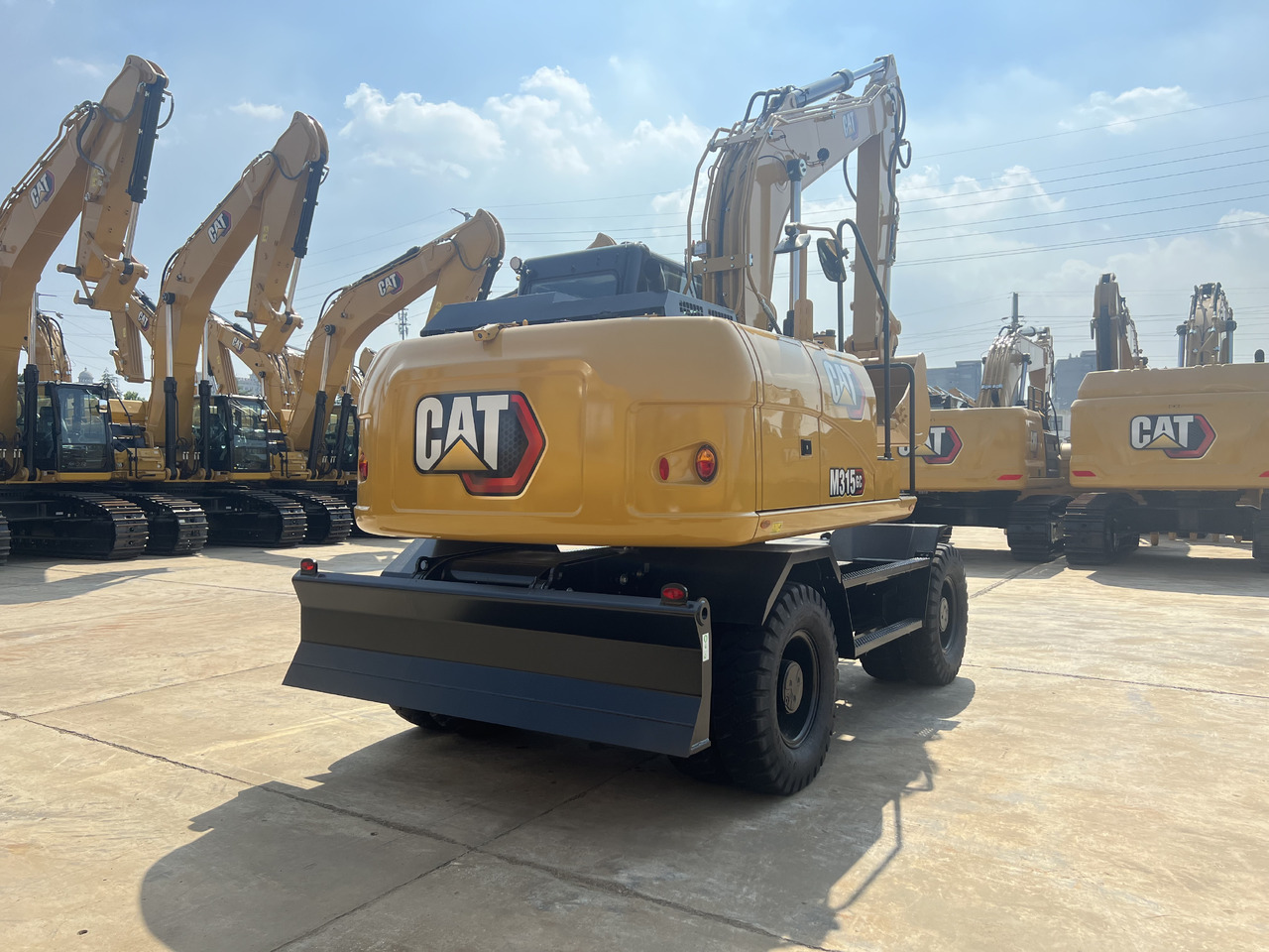 CATERPILLAR M315GC - Pelle sur chenille: photos 4 CATERPILLAR M315GC - Pelle sur chenille: photos 4