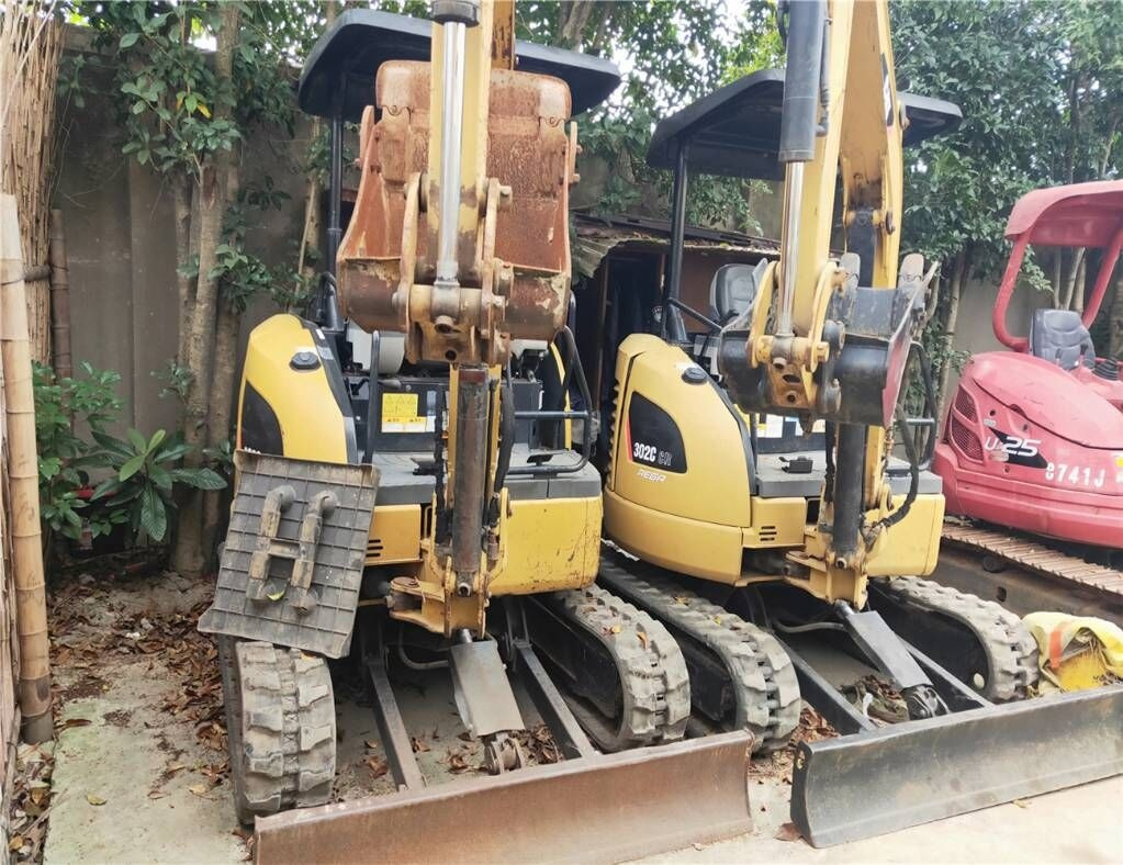 Caterpillar 302C - Mini pelle: photos 2 Caterpillar 302C - Mini pelle: photos 2