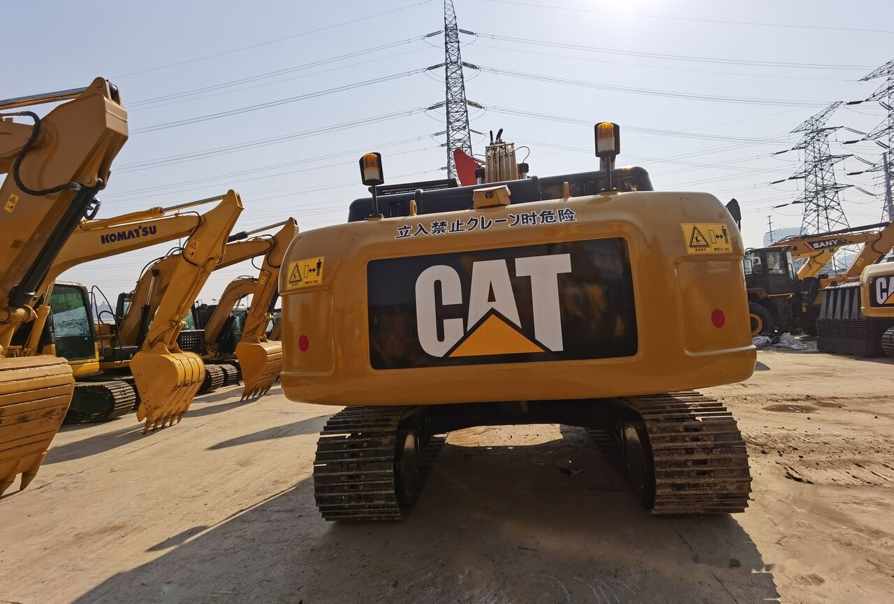 Caterpillar 324D2 - Pelle sur chenille: photos 4 Caterpillar 324D2 - Pelle sur chenille: photos 4