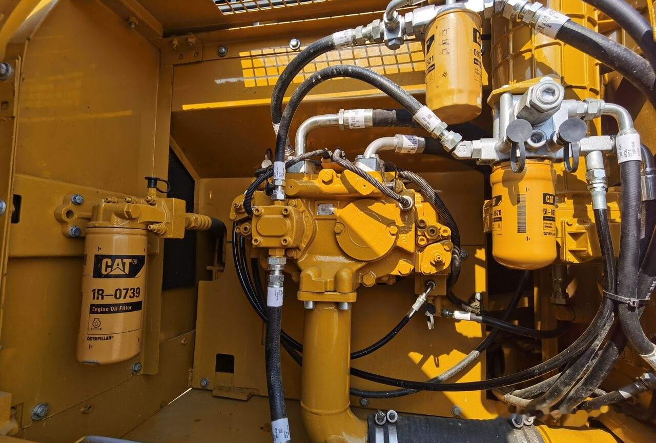 Caterpillar 329D2L - Pelle sur chenille: photos 4 Caterpillar 329D2L - Pelle sur chenille: photos 4
