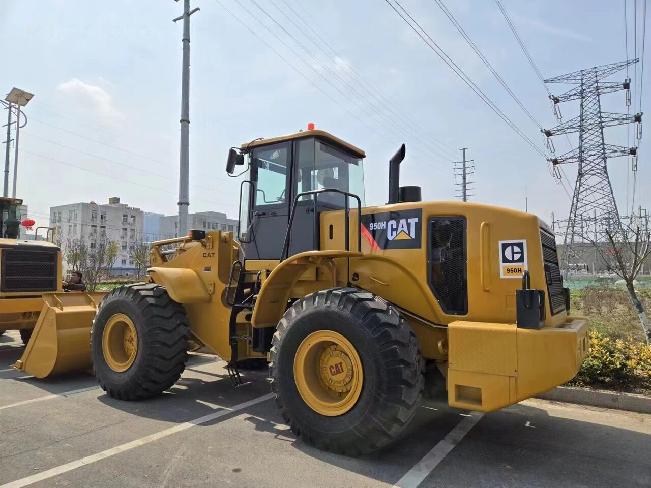 Caterpillar 950H - Chargeuse sur pneus: photos 3 Caterpillar 950H - Chargeuse sur pneus: photos 3