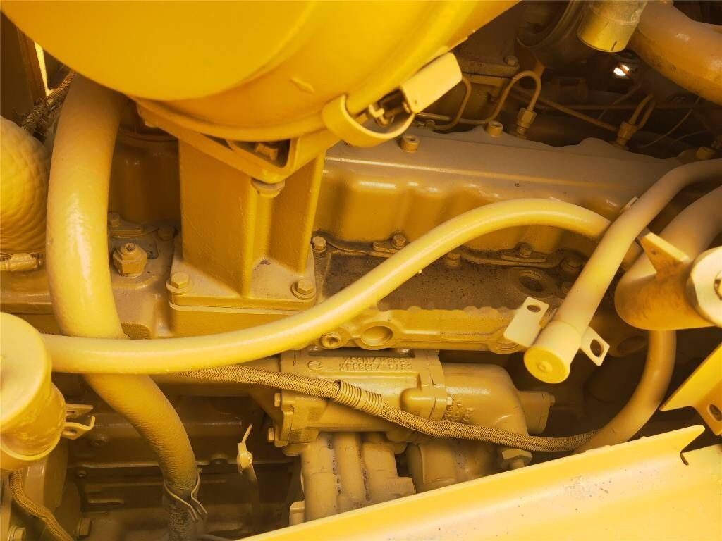 Caterpillar D 6 R - Bulldozer: photos 2 Caterpillar D 6 R - Bulldozer: photos 2