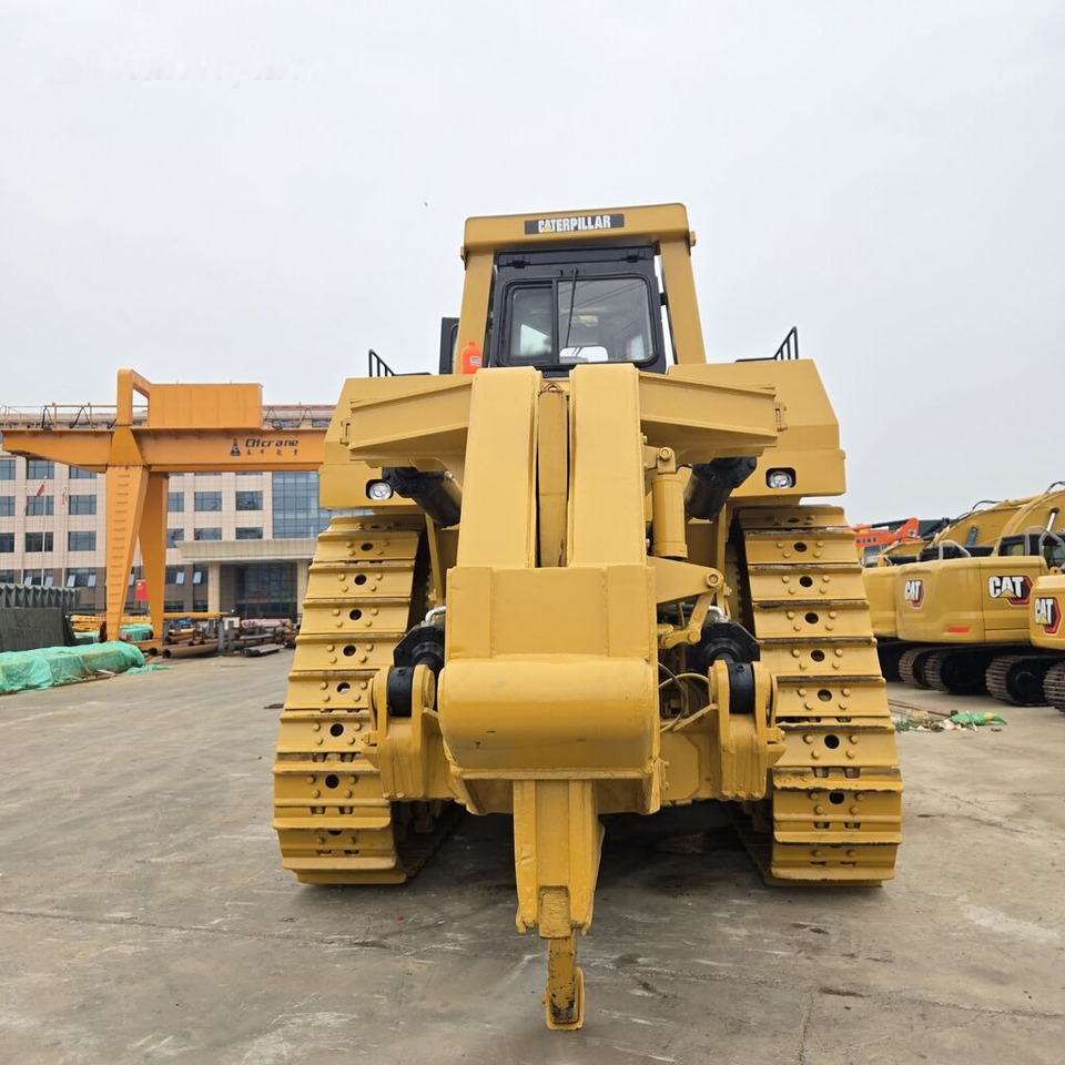 Caterpillar D10R - Bulldozer: photos 4 Caterpillar D10R - Bulldozer: photos 4