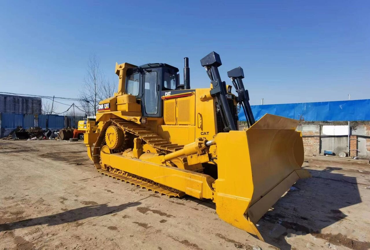 Caterpillar D6R - Bulldozer: photos 3 Caterpillar D6R - Bulldozer: photos 3