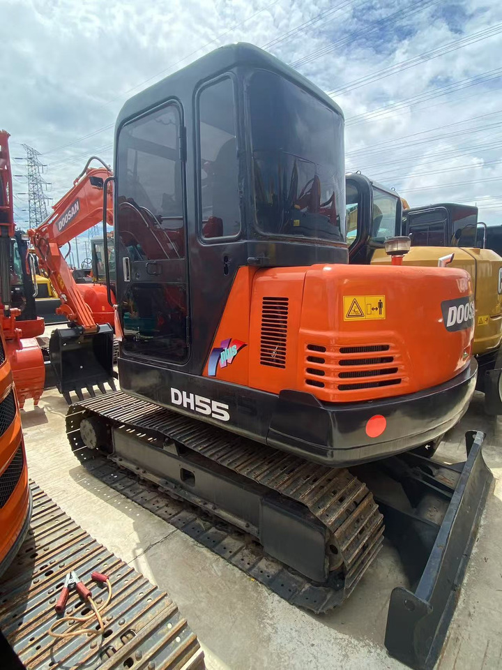 Doosan DH55 - Mini pelle: photos 1 Doosan DH55 - Mini pelle: photos 1