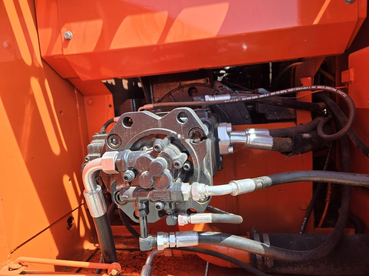 Pelle sur chenille Doosan DX300: photos 10