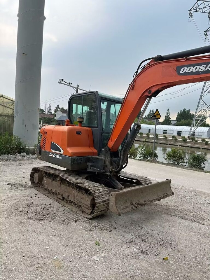 Doosan DX55 - Mini pelle: photos 5 Doosan DX55 - Mini pelle: photos 5