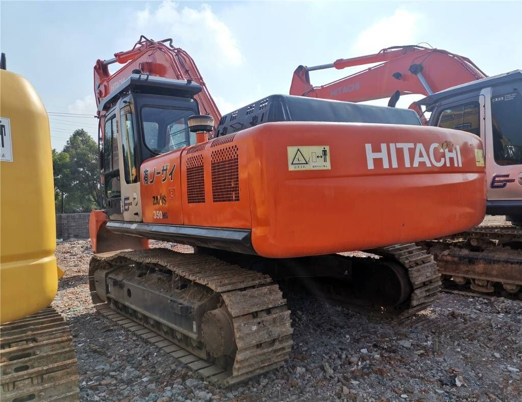 Hitachi ZX350HG - Pelle sur chenille: photos 1 Hitachi ZX350HG - Pelle sur chenille: photos 1