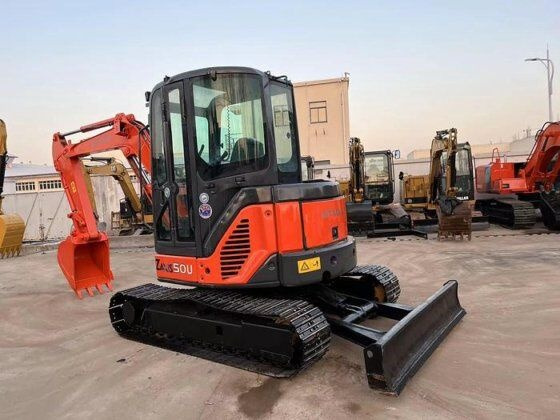 Hitachi ZX50 - crédit-bail Hitachi ZX50: photos 6