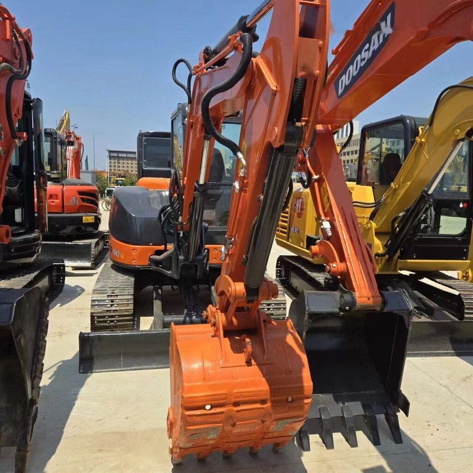 Hitachi ZX50U - crédit-bail Hitachi ZX50U: photos 11