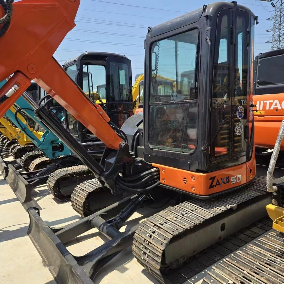 Hitachi ZX50U - crédit-bail Hitachi ZX50U: photos 6